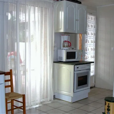 Fuer Acht Personen By Interhome Ferienhaus Saint-Cyprien (Pyrenees-Orientales)