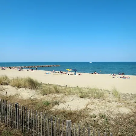 Feriehus Fuer Acht Personen By Interhome Saint-Cyprien (Pyrenees-Orientales)